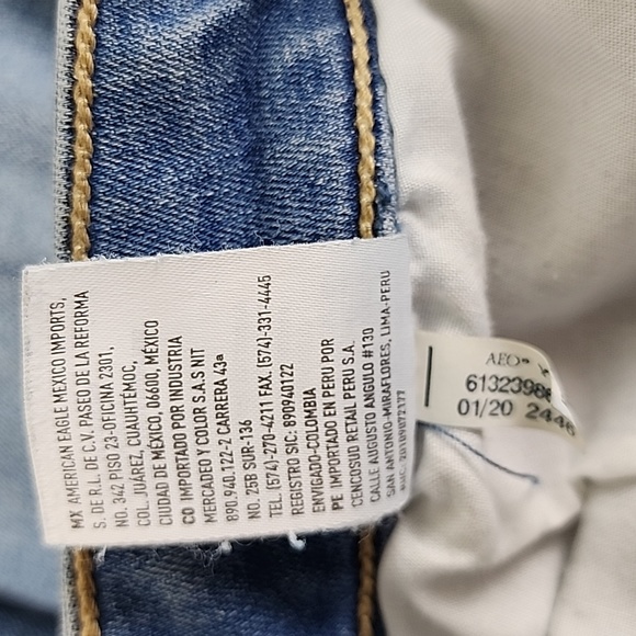 American Eagle Next Level Stretch super hi-rise jegging crop jeans Size 6 Long - Picture 10 of 10